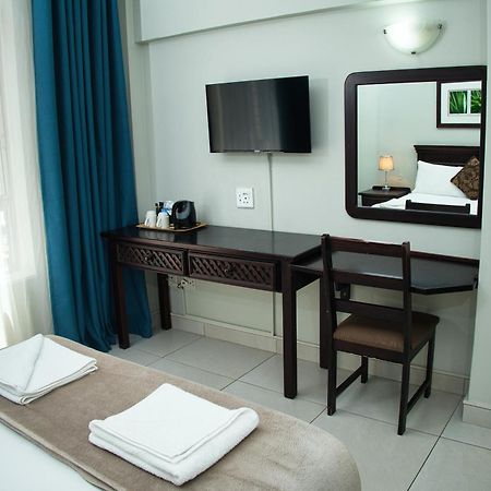 Gooderson Tropicana Hotel Durban Exterior photo